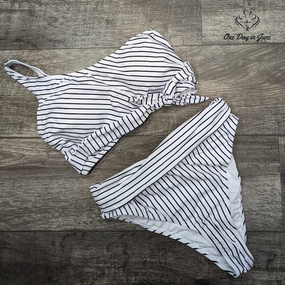 Pink Queen Striped One Shoulder Bikini Swimsuit Size XL - Picture 1 of 3